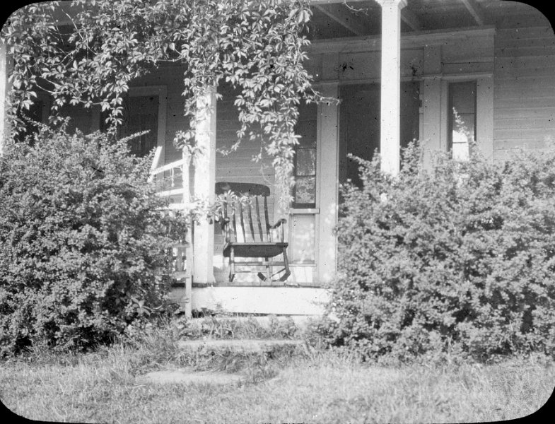 106 Porch - Mack House