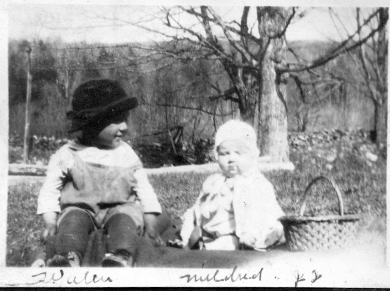 18 Walt & Mildred - 1922