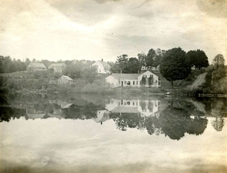 4 Lilac Cottage Across Resevoir